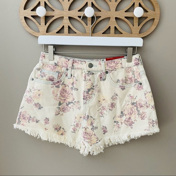 Mossimo High-Rise Short Shorts Sz 26 - Picture 1 of 6